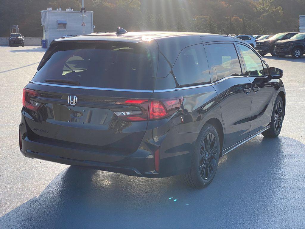 new 2026 Honda Odyssey car, priced at $44,099