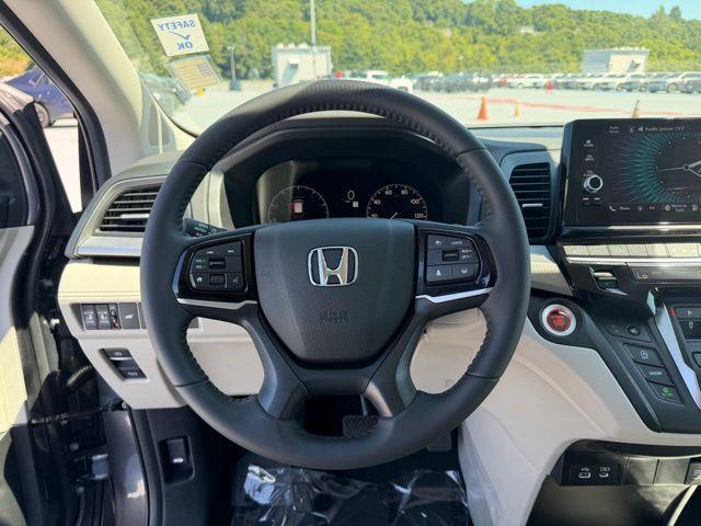 used 2026 Honda Odyssey car, priced at $41,988
