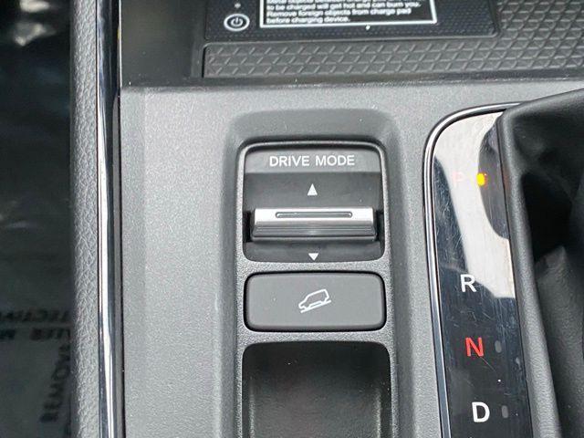 used 2025 Honda CR-V Hybrid car, priced at $38,988