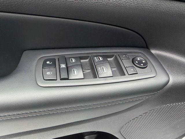 used 2021 Jeep Grand Cherokee car, priced at $24,988