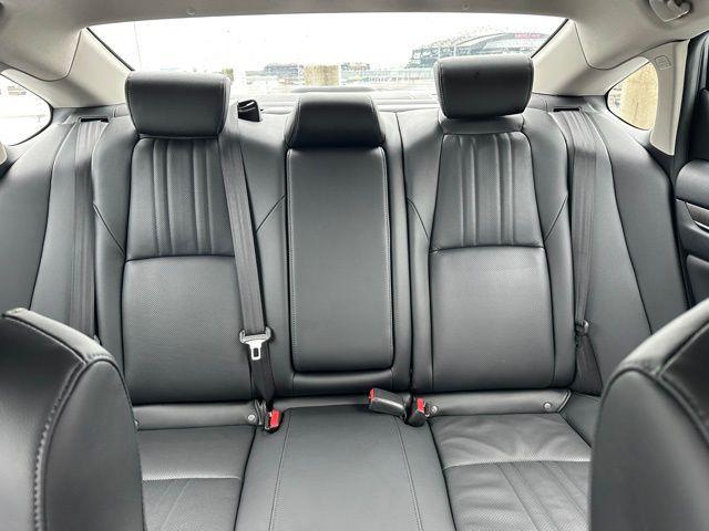 used 2021 Honda Accord Hybrid car, priced at $26,588