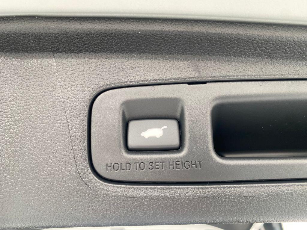 new 2026 Honda CR-V Hybrid car, priced at $40,977