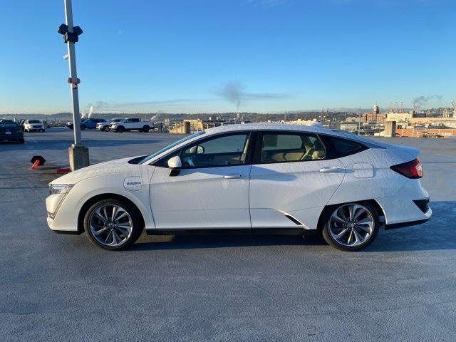 used 2018 Honda Clarity Plug-In Hybrid car, priced at $20,588