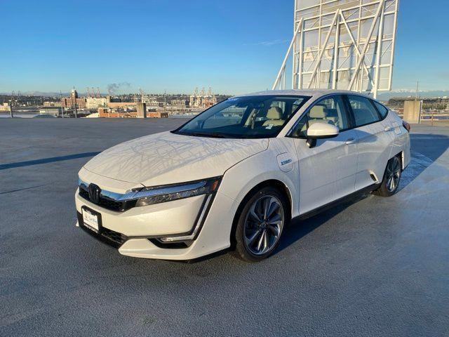 used 2018 Honda Clarity Plug-In Hybrid car, priced at $20,588