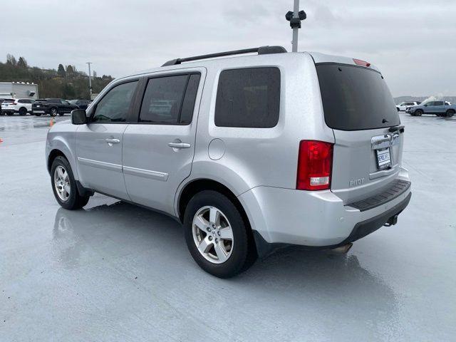used 2011 Honda Pilot car, priced at $7,988