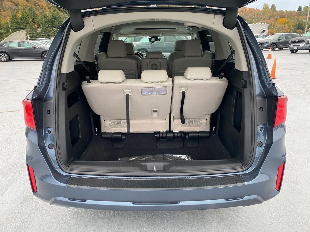 new 2026 Honda Odyssey car, priced at $43,990