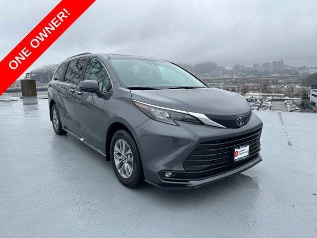 used 2025 Toyota Sienna car, priced at $43,988