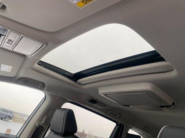 new 2026 Honda Odyssey car, priced at $50,677