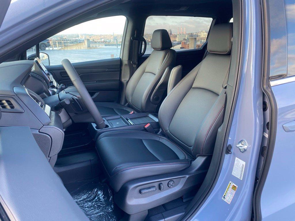 new 2027 Honda Odyssey car, priced at $44,799