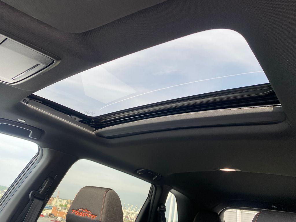 new 2026 Honda CR-V Hybrid car, priced at $38,999