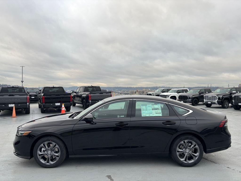 new 2025 Honda Accord Hybrid car, priced at $34,999