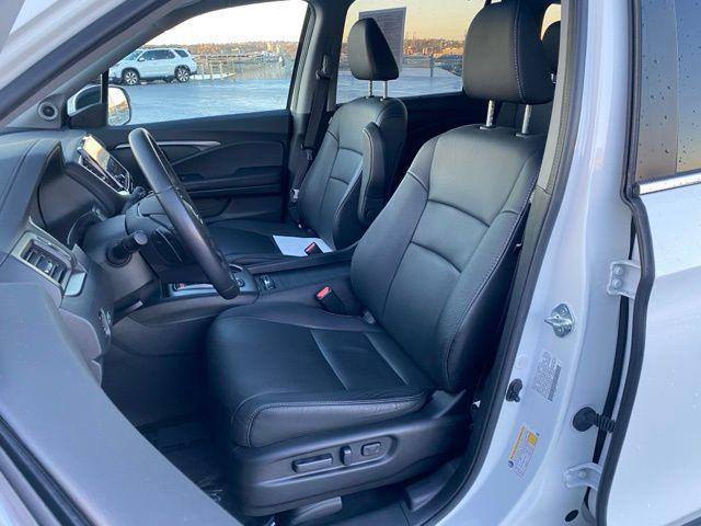 used 2022 Honda Pilot car, priced at $26,588