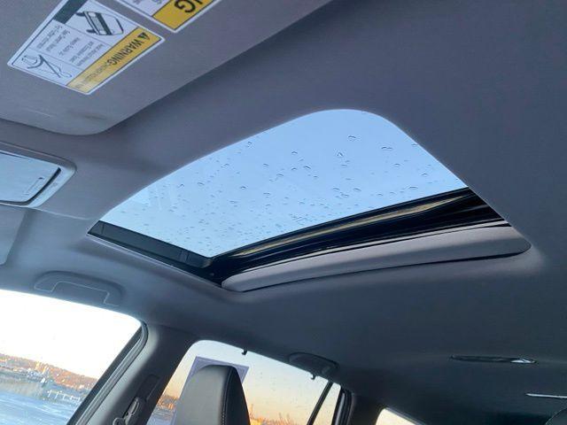 used 2022 Honda Pilot car, priced at $26,588