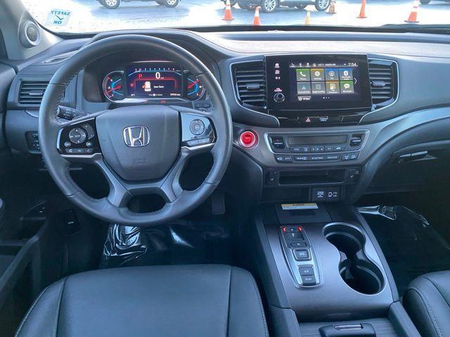 used 2022 Honda Pilot car, priced at $26,588