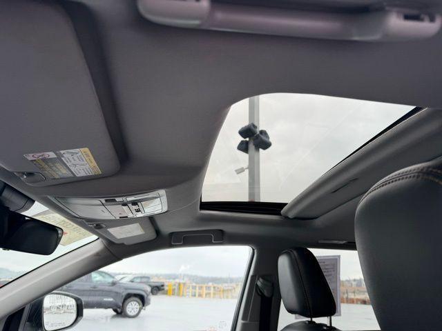 used 2017 Toyota Highlander car, priced at $24,988