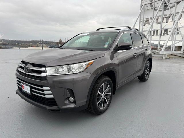 used 2017 Toyota Highlander car, priced at $24,988