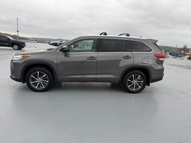 used 2017 Toyota Highlander car, priced at $24,988