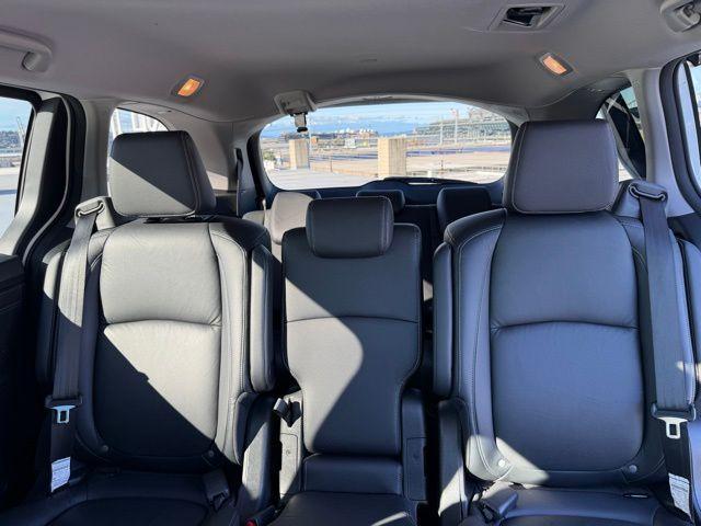 used 2023 Honda Odyssey car, priced at $34,588