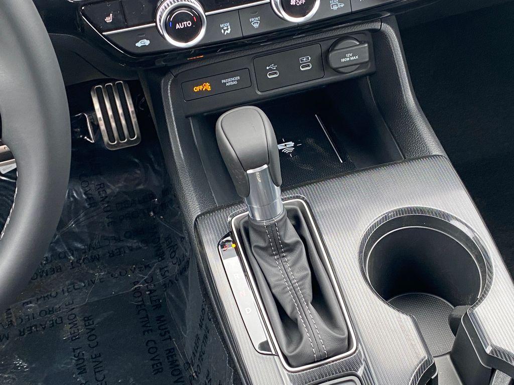 new 2026 Honda Civic Hybrid car, priced at $32,845