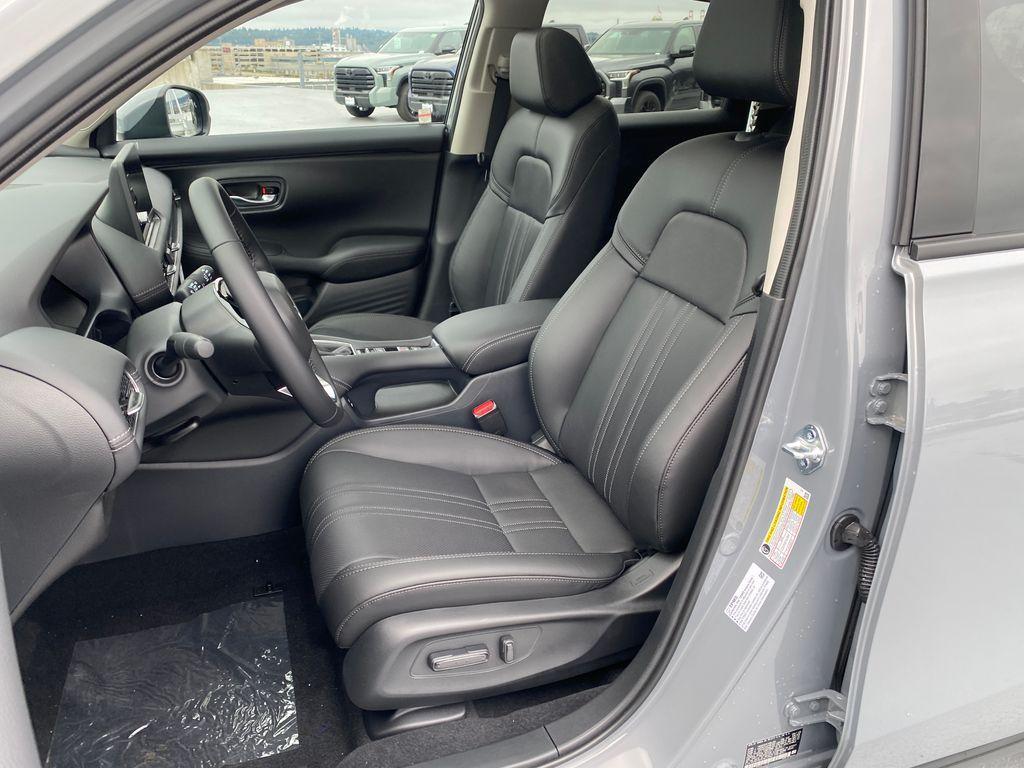 new 2026 Honda HR-V car, priced at $33,754