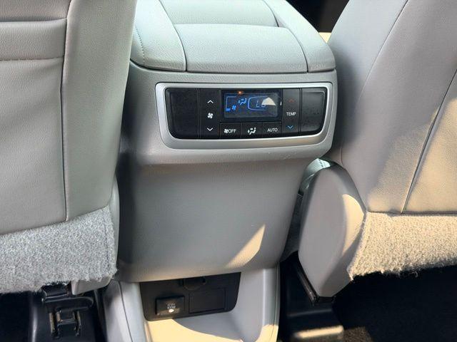 used 2015 Toyota Highlander car, priced at $23,988