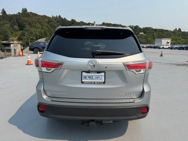 used 2015 Toyota Highlander car, priced at $23,988