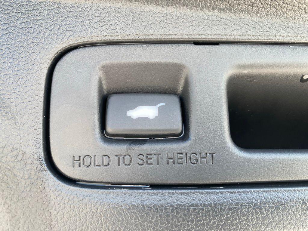 used 2024 Honda CR-V Hybrid car, priced at $36,488