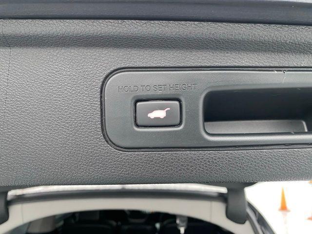 used 2023 Honda Odyssey car, priced at $33,988