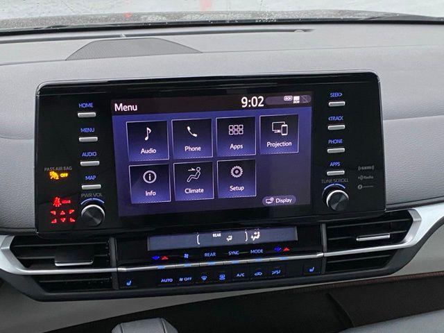 used 2023 Toyota Sienna car, priced at $34,588