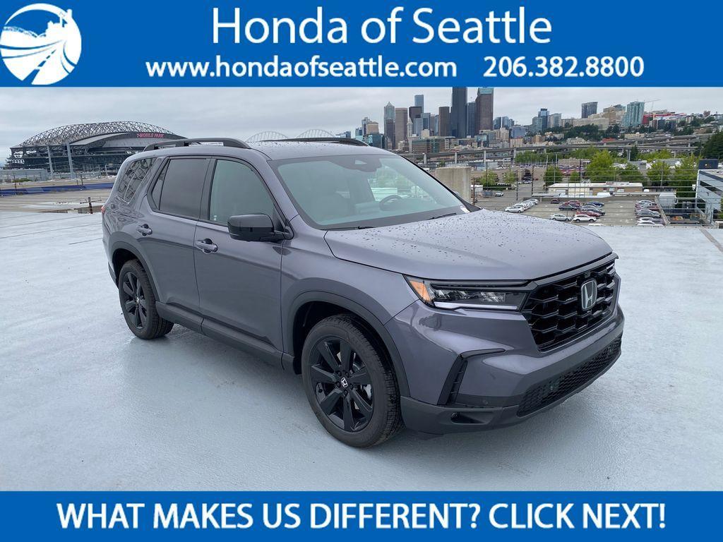 new 2025 Honda Pilot car, priced at $51,877
