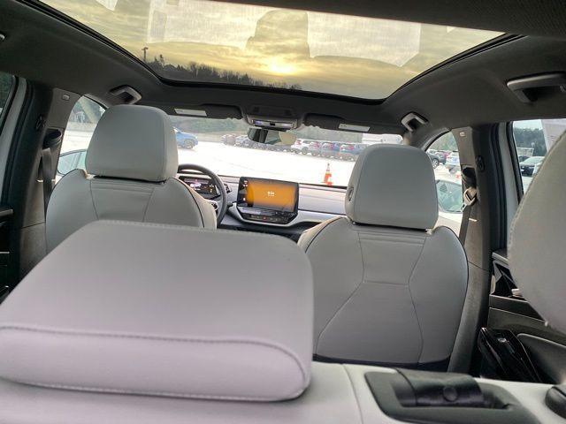 used 2021 Volkswagen ID.4 car, priced at $18,988
