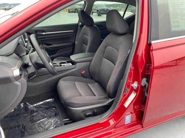 used 2023 Nissan Altima car, priced at $22,188