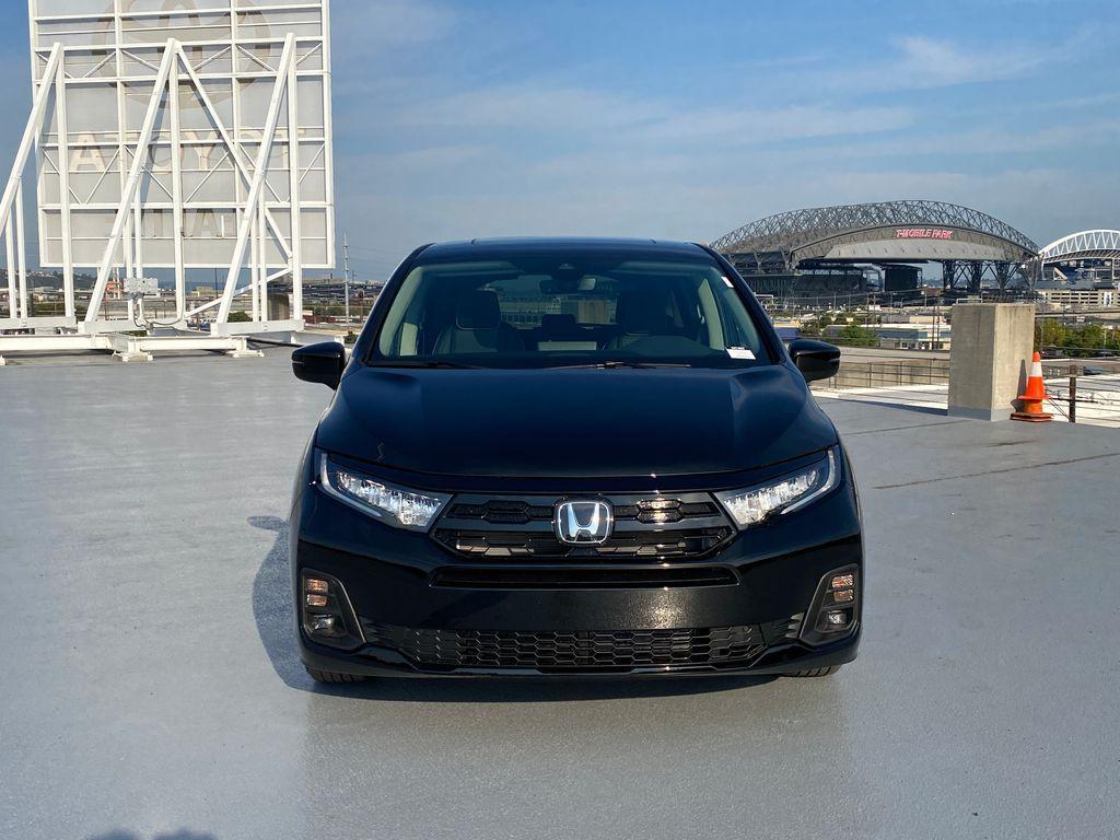 new 2026 Honda Odyssey car, priced at $47,199