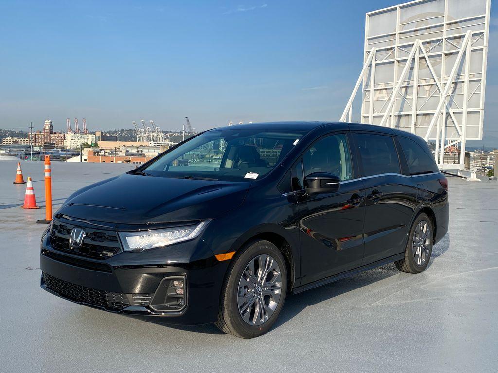 new 2026 Honda Odyssey car, priced at $47,199