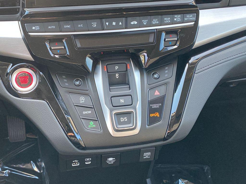 new 2026 Honda Odyssey car, priced at $47,199