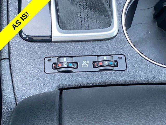 used 2015 Toyota Highlander Hybrid car, priced at $23,988