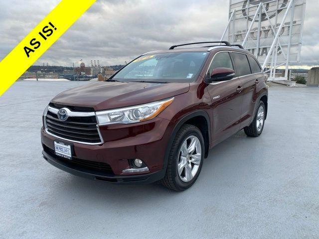 used 2015 Toyota Highlander Hybrid car, priced at $23,988