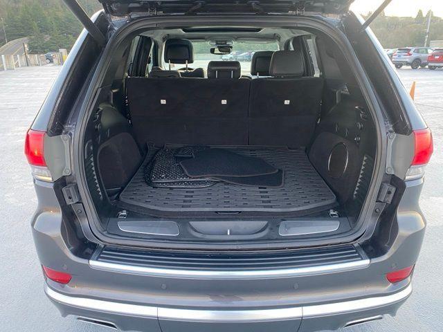 used 2020 Jeep Grand Cherokee car, priced at $22,988