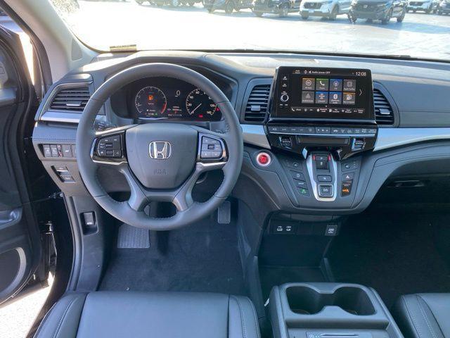 new 2026 Honda Odyssey car, priced at $42,038