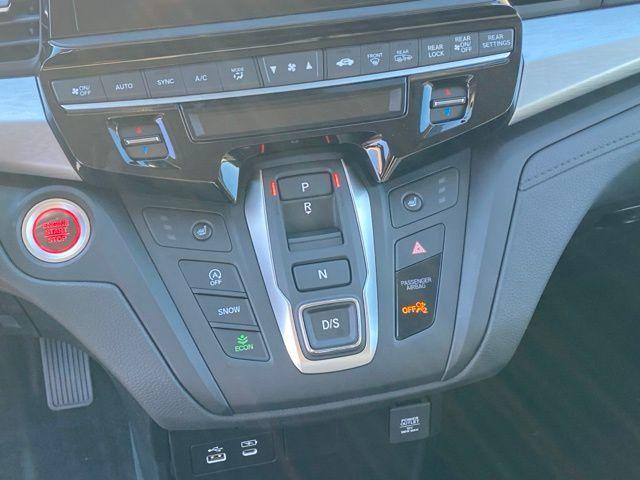 new 2026 Honda Odyssey car, priced at $42,038