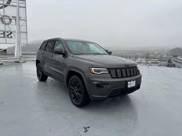 used 2020 Jeep Grand Cherokee car, priced at $18,988