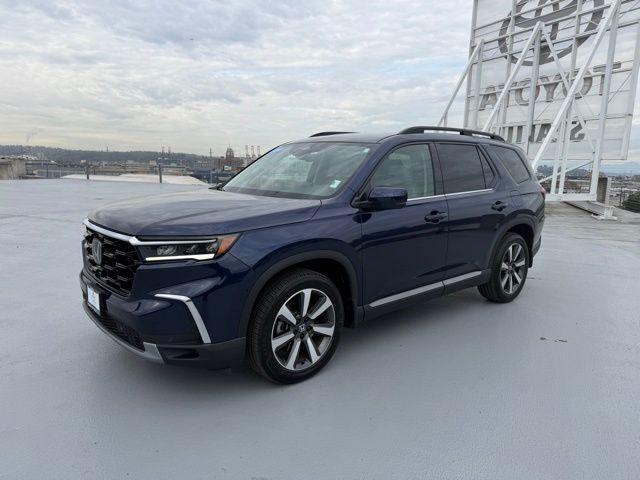 used 2025 Honda Pilot car, priced at $47,188