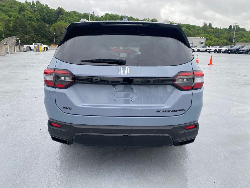 new 2026 Honda Pilot car, priced at $55,199