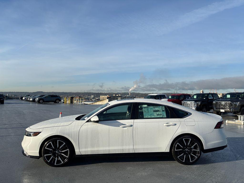new 2025 Honda Accord Hybrid car, priced at $39,199