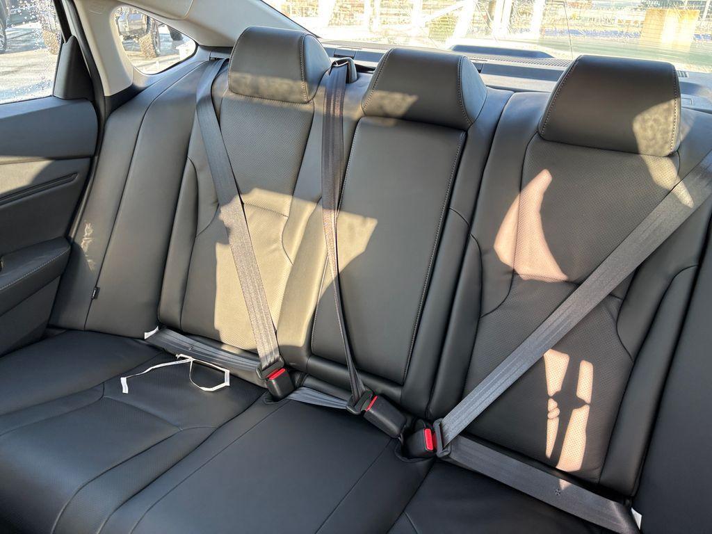 new 2025 Honda Accord Hybrid car, priced at $39,199