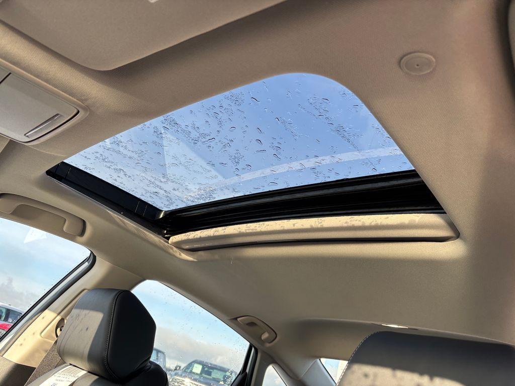 new 2025 Honda Accord Hybrid car, priced at $39,199