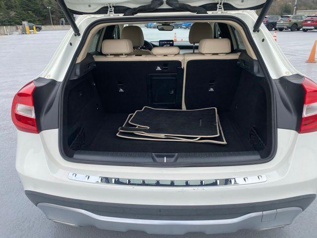 used 2018 Mercedes-Benz GLA 250 car, priced at $12,988