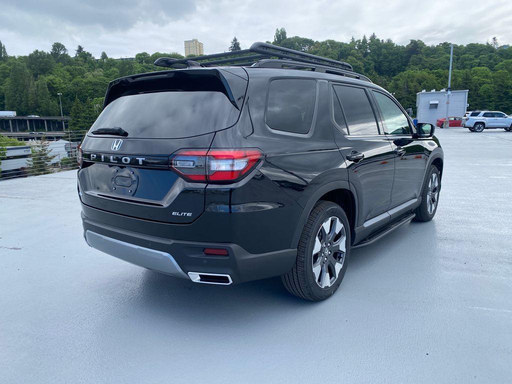new 2026 Honda Pilot car, priced at $54,899