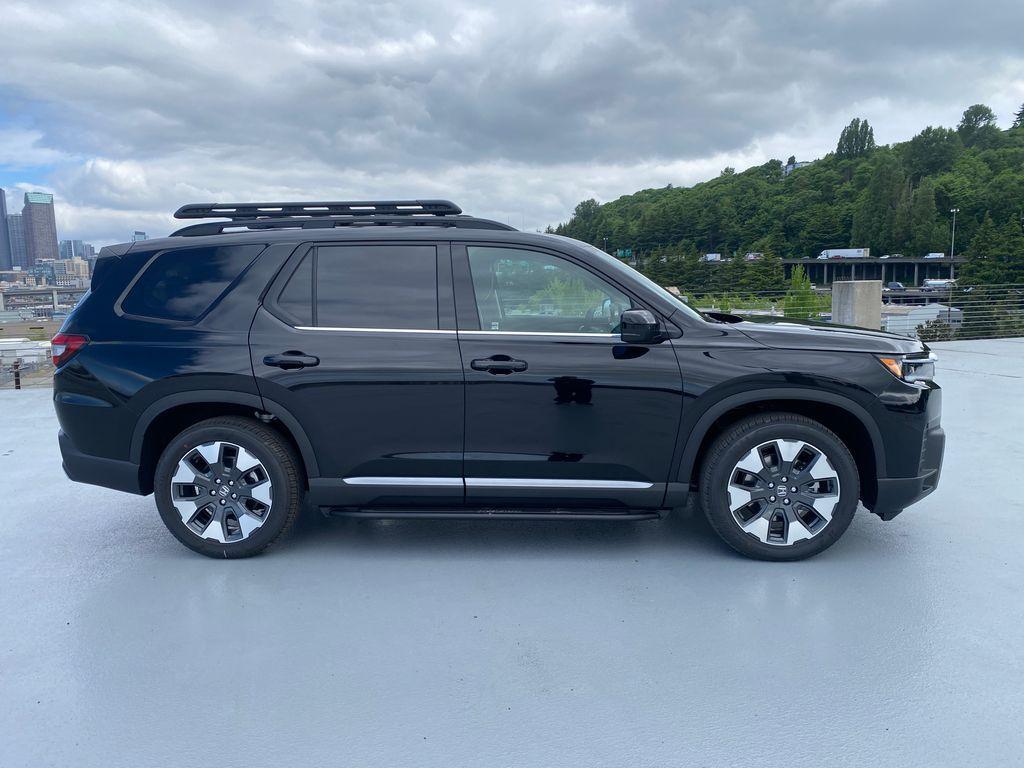 new 2026 Honda Pilot car, priced at $54,899