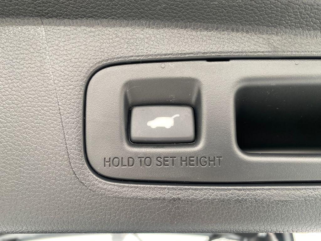 new 2026 Honda CR-V Hybrid car, priced at $39,199